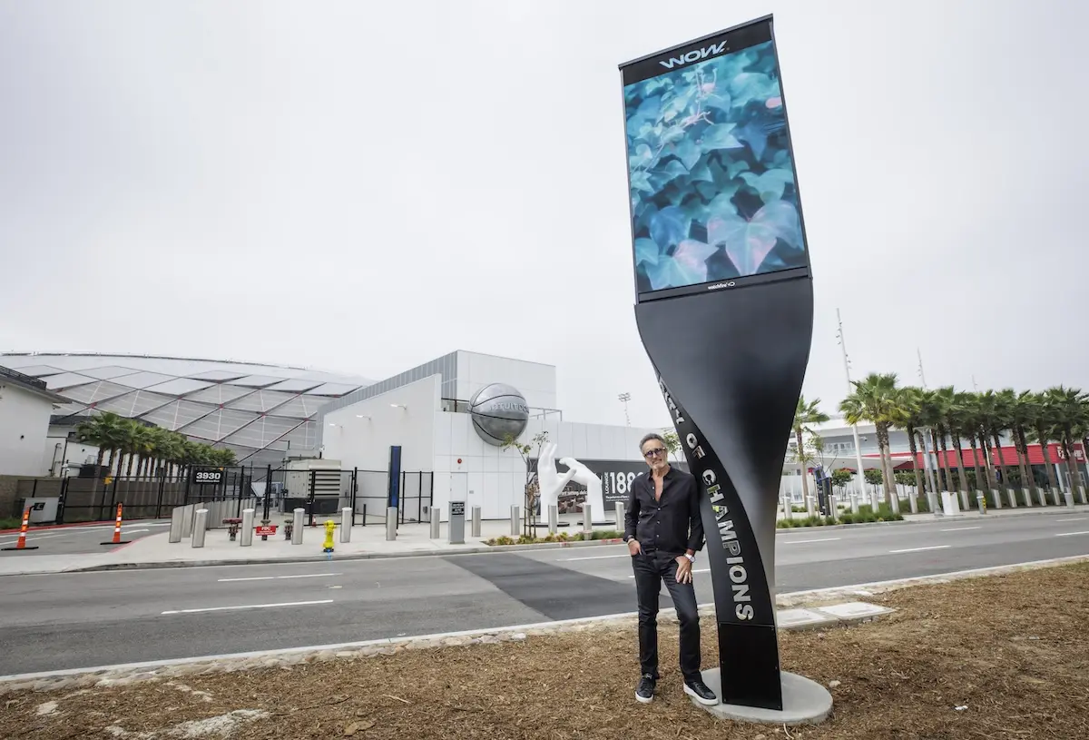 Advertising Firm Building ‘Wow’ Factor