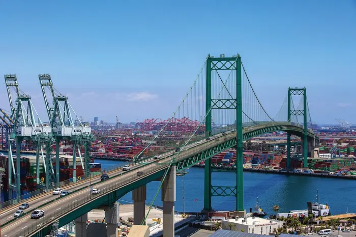 Closure Set for Vincent Thomas Bridge