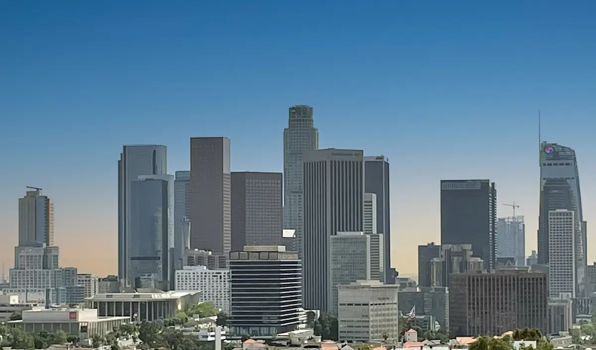 LA Council to Explore the Creation of Entertainment Zones for DTLA