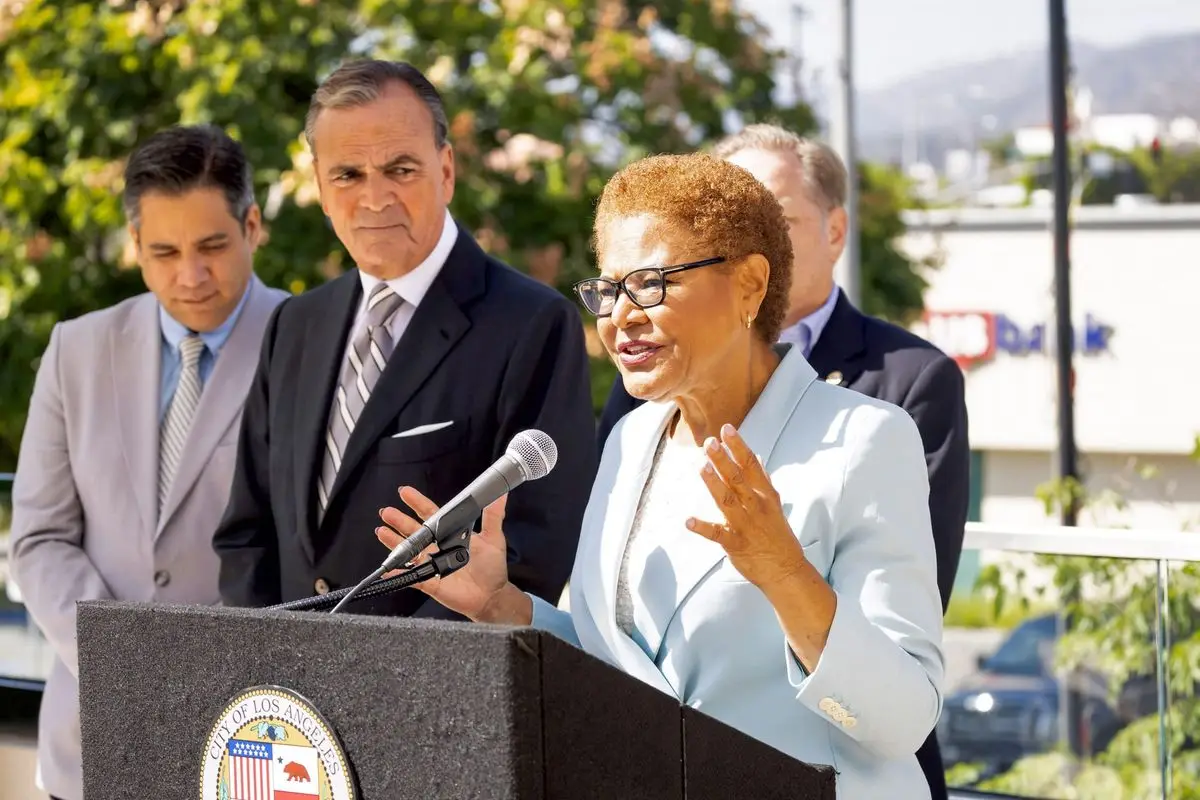 Mayor Karen Bass and Rick Caruso Discuss DWP Reforms and Efforts to Make LA Easier to Build